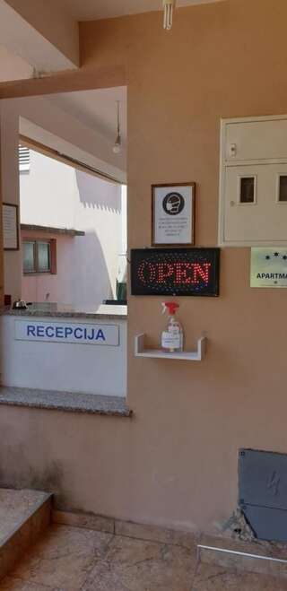 Апартаменты Apartments Cindrak Бар-3